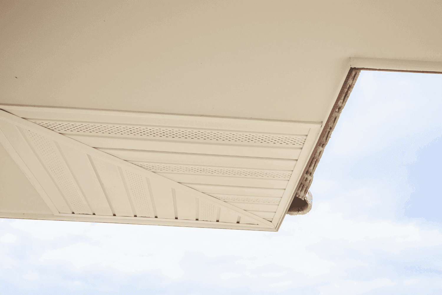 A beautifully designed fascia trim enhancing the curb appeal of a home.