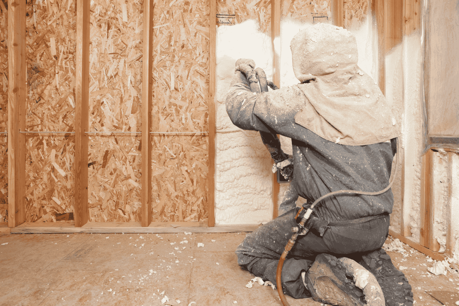 How to Efficiently Install Loose Fill Insulation by Hand 3 Filling stud bays with loose fill insulation by hand.