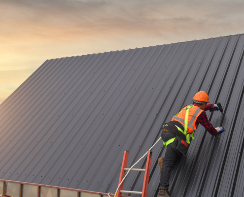 How Moisture And High Humidity Reduce Roof Life In Northern Indiana & Southern Michigan 1 roof-repair