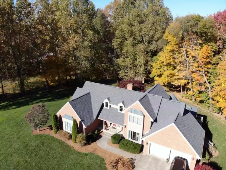 Home 4 Do You Know If Your Roof Needs Repairs in Mishawaka, IN?